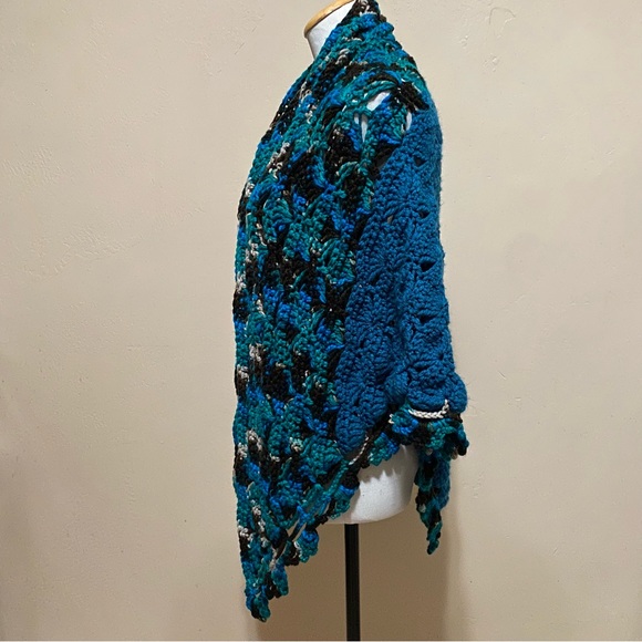 Vintage Accessories Vintage Crochet Knit V Shaped Shawl Poshmark
